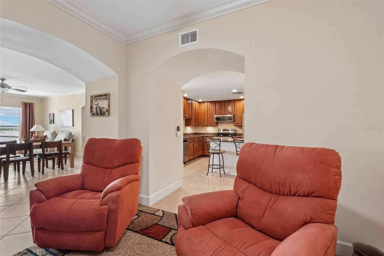 808 3rd Avenue W, Unit 809, Bradenton, FL 34205 Photo