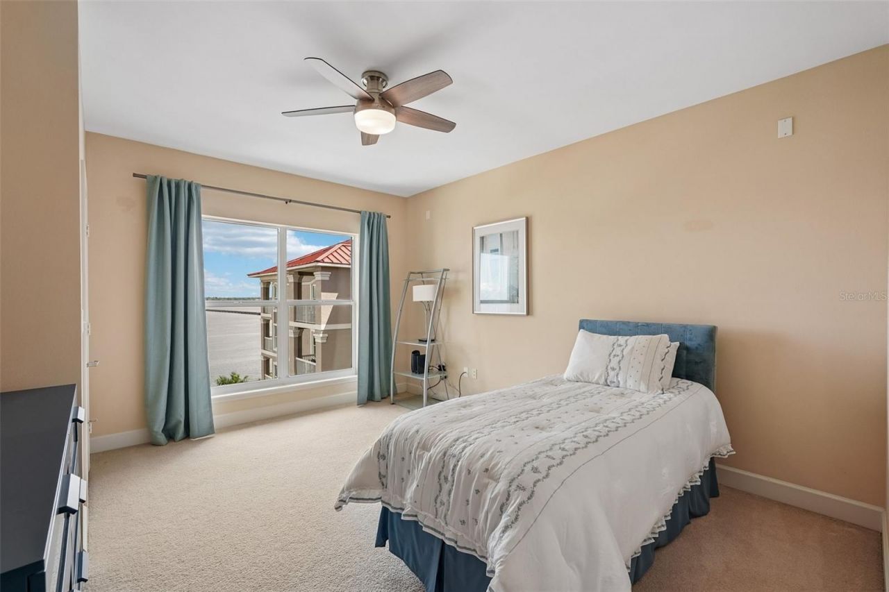 808 3rd Avenue W, Unit 809, Bradenton, FL 34205 Photo