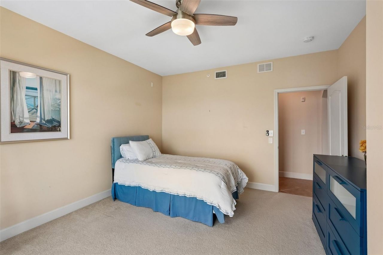 808 3rd Avenue W, Unit 809, Bradenton, FL 34205 Photo