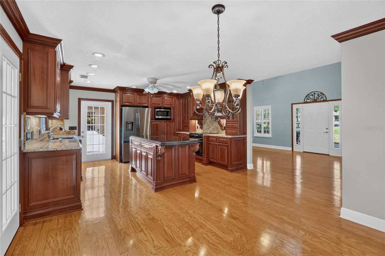 2628 Longwood Drive, Lakeland, FL 33811 Photo
