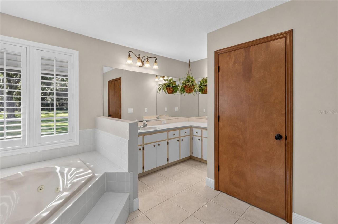 2628 Longwood Drive, Lakeland, FL 33811 Photo