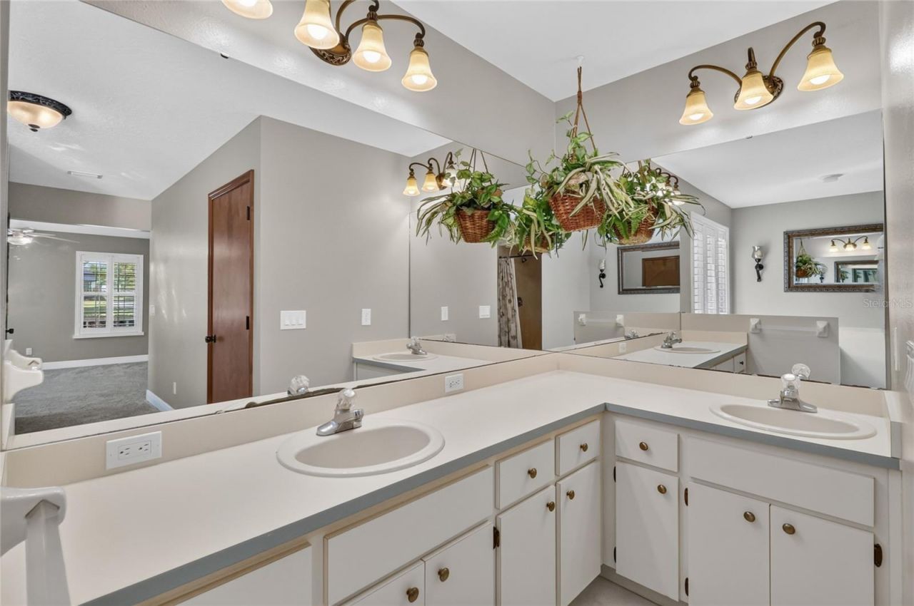 2628 Longwood Drive, Lakeland, FL 33811 Photo