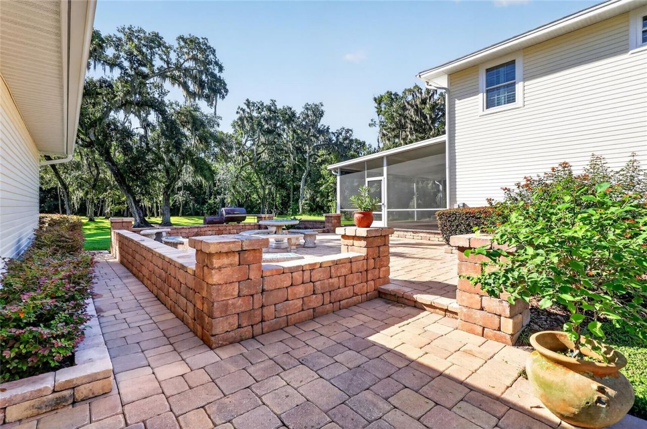 2628 Longwood Drive, Lakeland, FL 33811 Photo