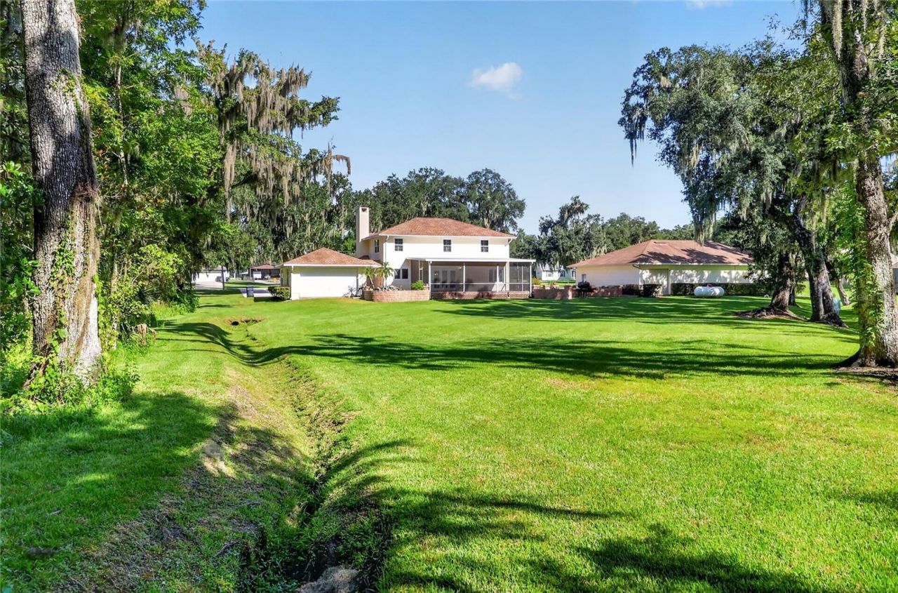2628 Longwood Drive, Lakeland, FL 33811 Photo