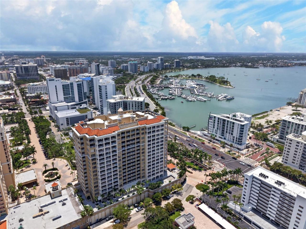 35 Watergate Drive, Unit 1104, Sarasota, FL 34236 Photo