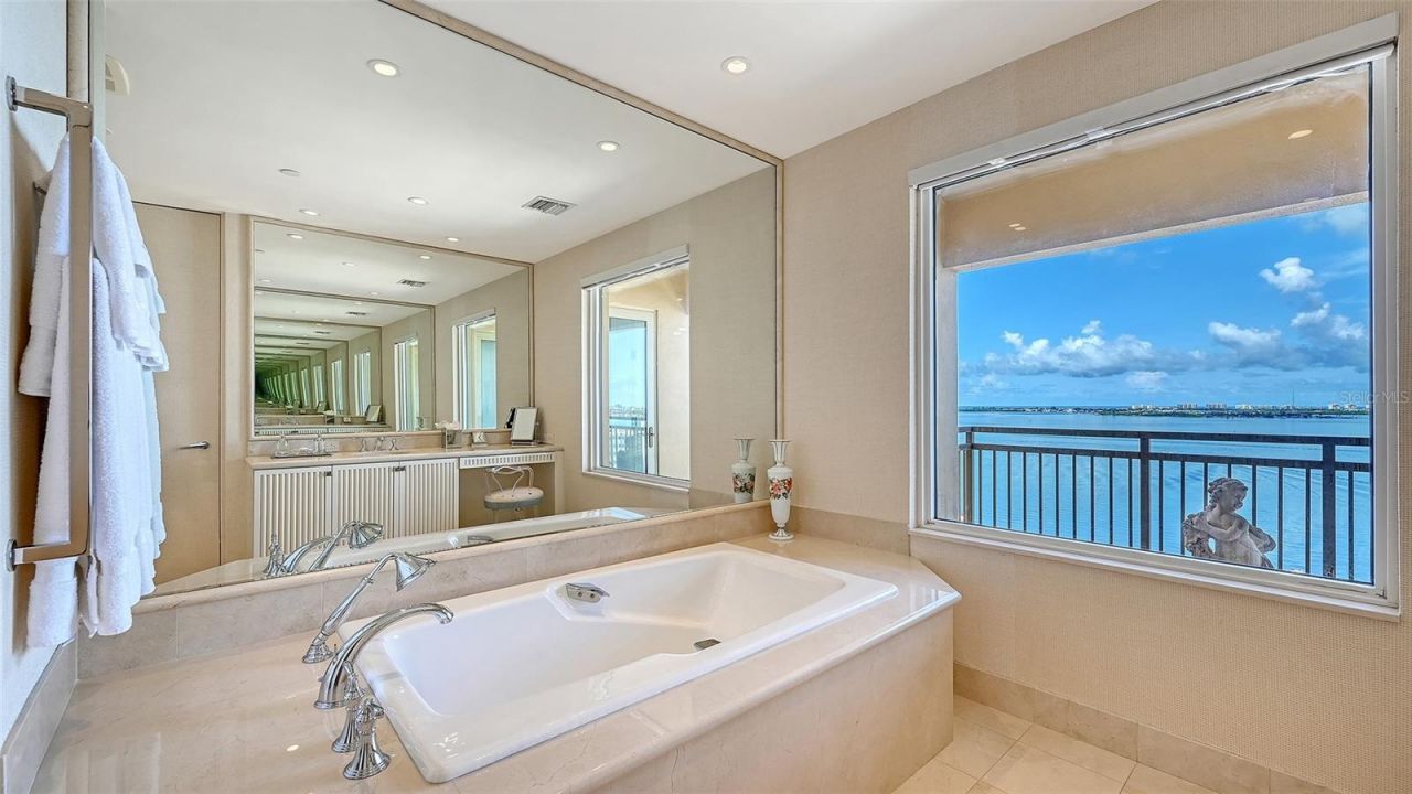 1111 Ritz Carlton Drive, Unit 1202, Sarasota, FL 34236 Photo