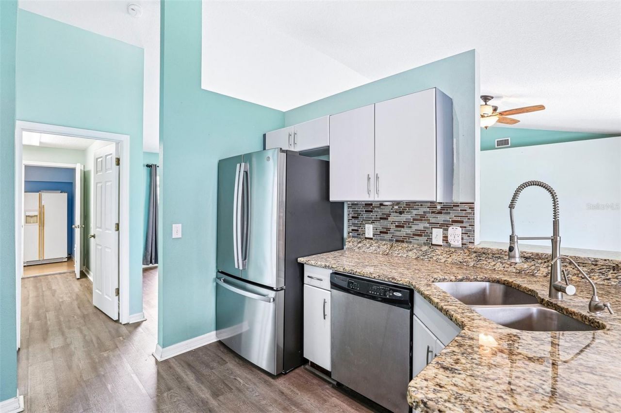 3611 Windy Meadow Drive, Tavares, FL 32778 Photo