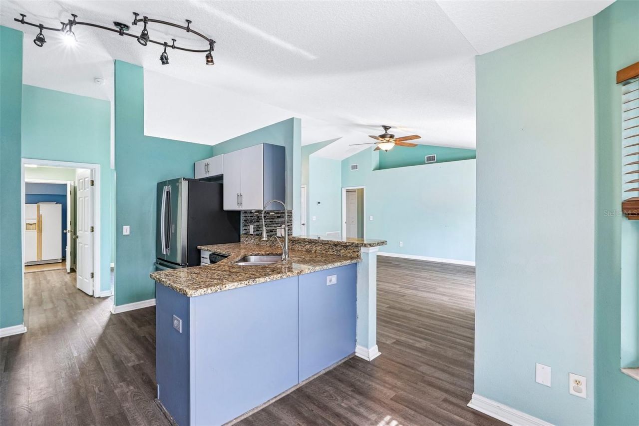 3611 Windy Meadow Drive, Tavares, FL 32778 Photo