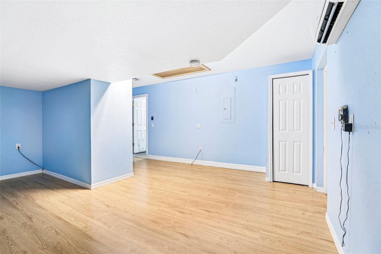 3611 Windy Meadow Drive, Tavares, FL 32778 Photo