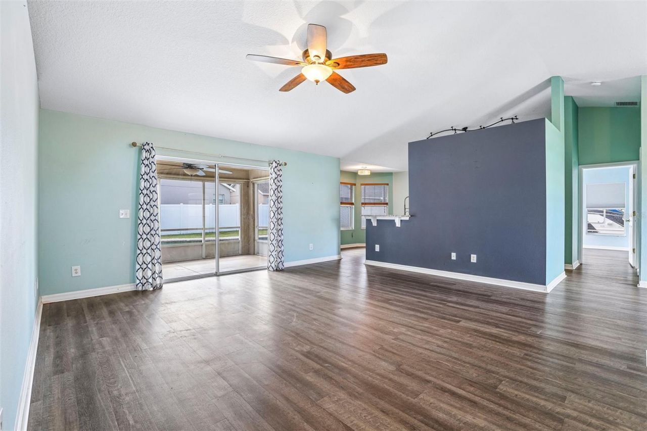 3611 Windy Meadow Drive, Tavares, FL 32778 Photo