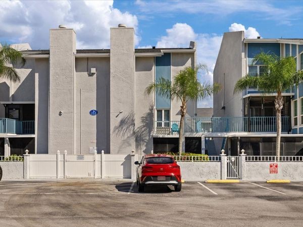 253 REX PLACE , Unit B, MADEIRA BEACH, FL 33708