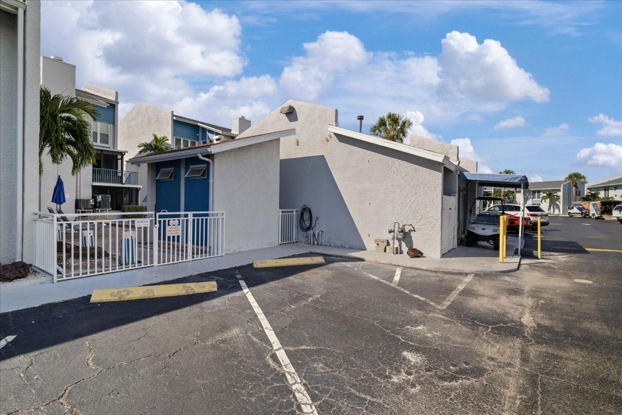 253 Rex Place , Unit B, Madeira Beach, FL 33708 Photo