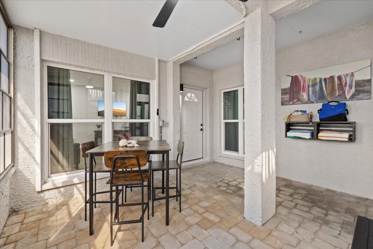 253 Rex Place , Unit B, Madeira Beach, FL 33708 Photo