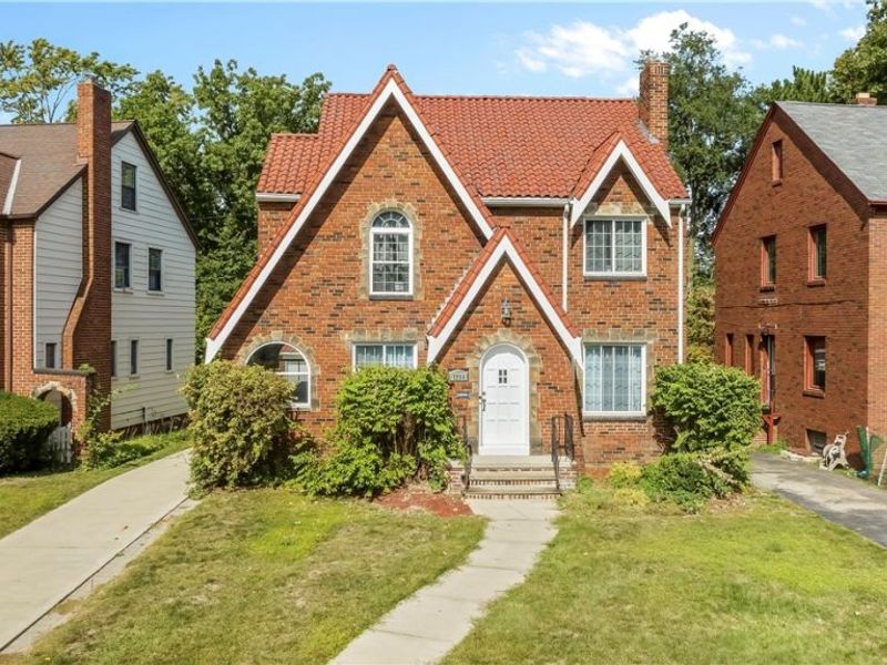 1254 Castleton Road, Cleveland Heights, OH 44121 Photo 1