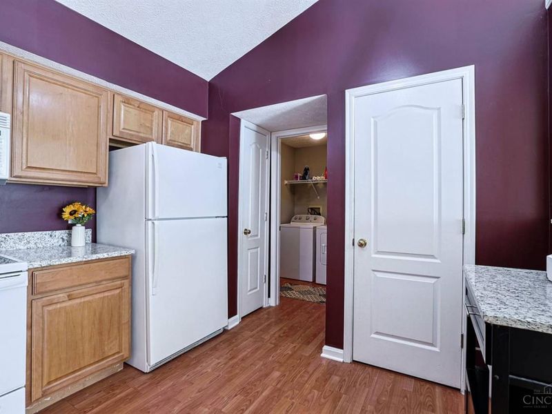 9941 Edgewood Lane, Unit C, Sharonville, OH 45241 Photo 14