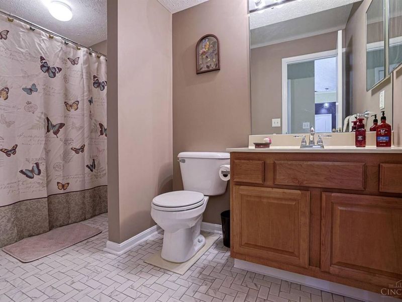 9941 Edgewood Lane, Unit C, Sharonville, OH 45241 Photo 24