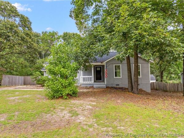 904 Dandridge Drive, Fayetteville, NC 28303