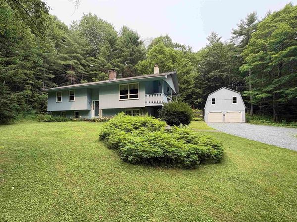 301 Neal Road, Hartford, VT 05001