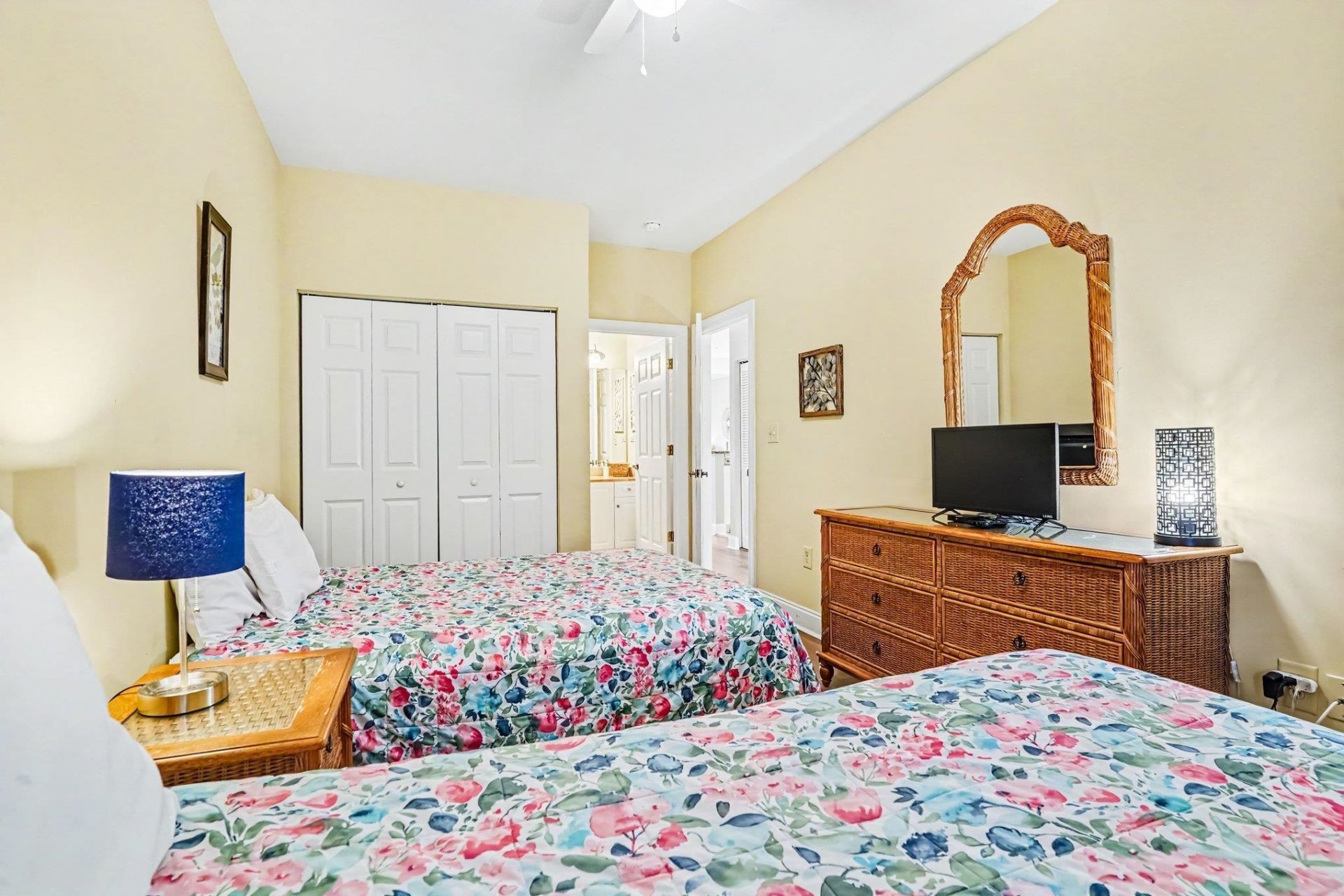1009 World Tour Blvd.  Photo 16