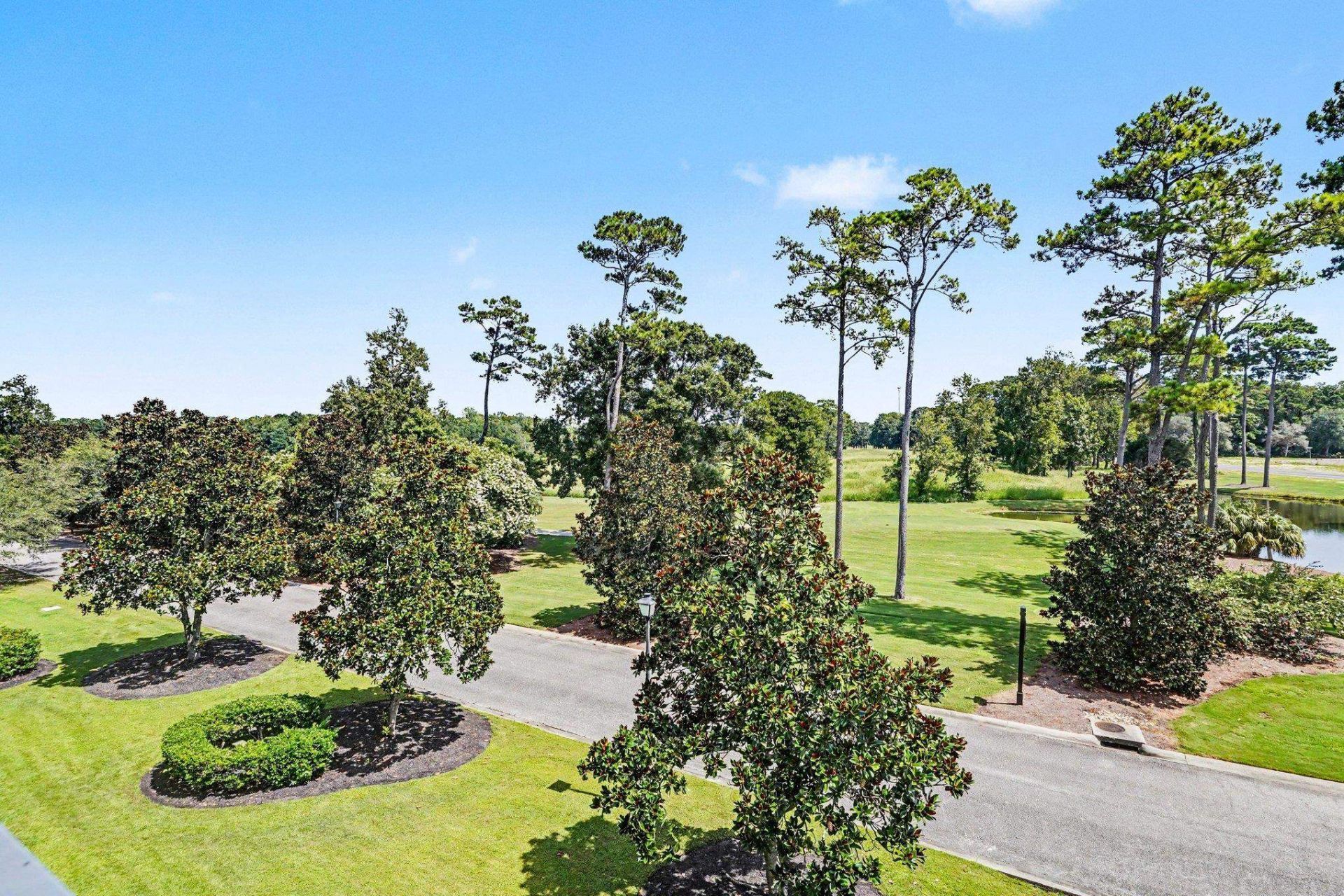 1009 World Tour Blvd.  Photo 23