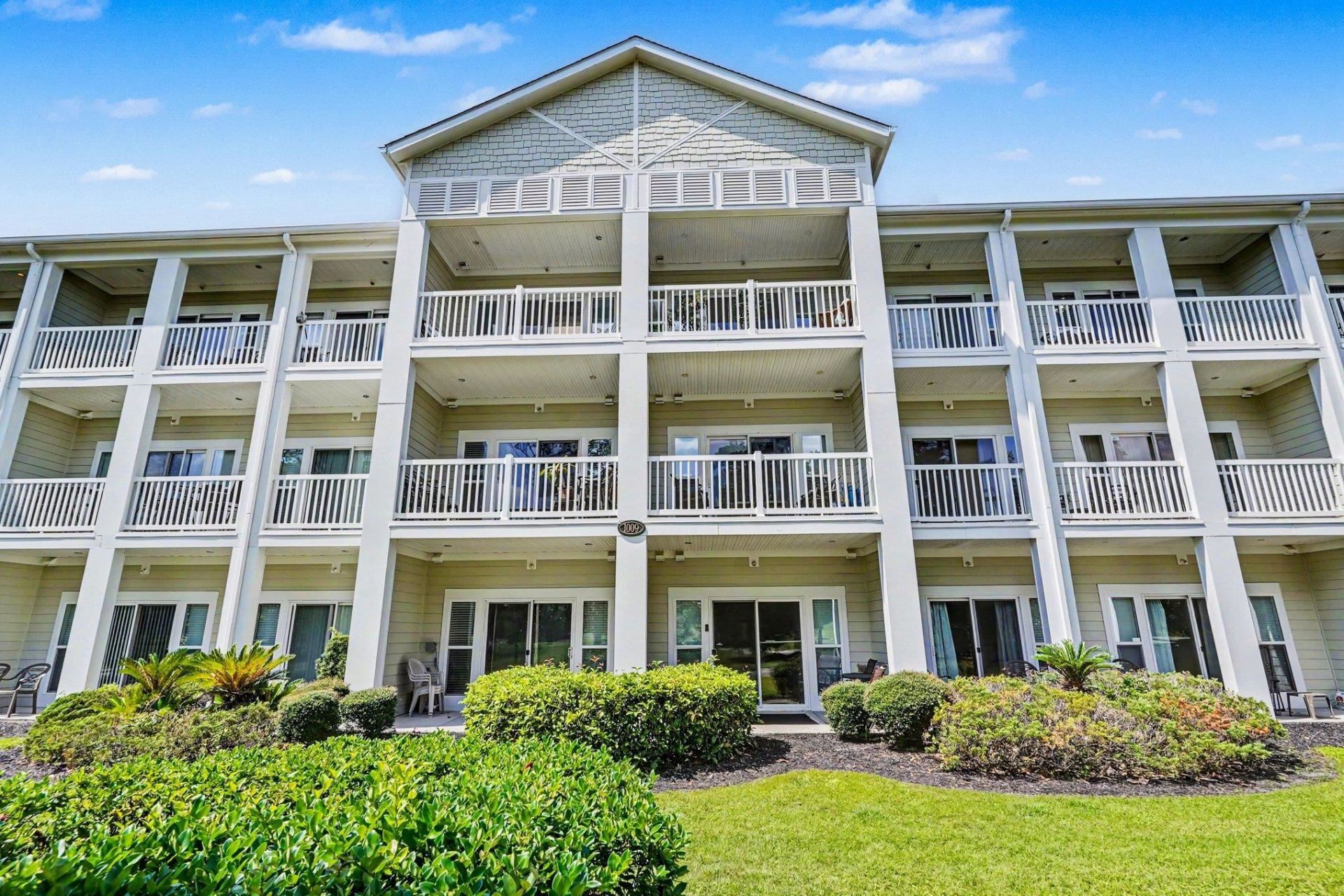 1009 World Tour Blvd.  Photo 27