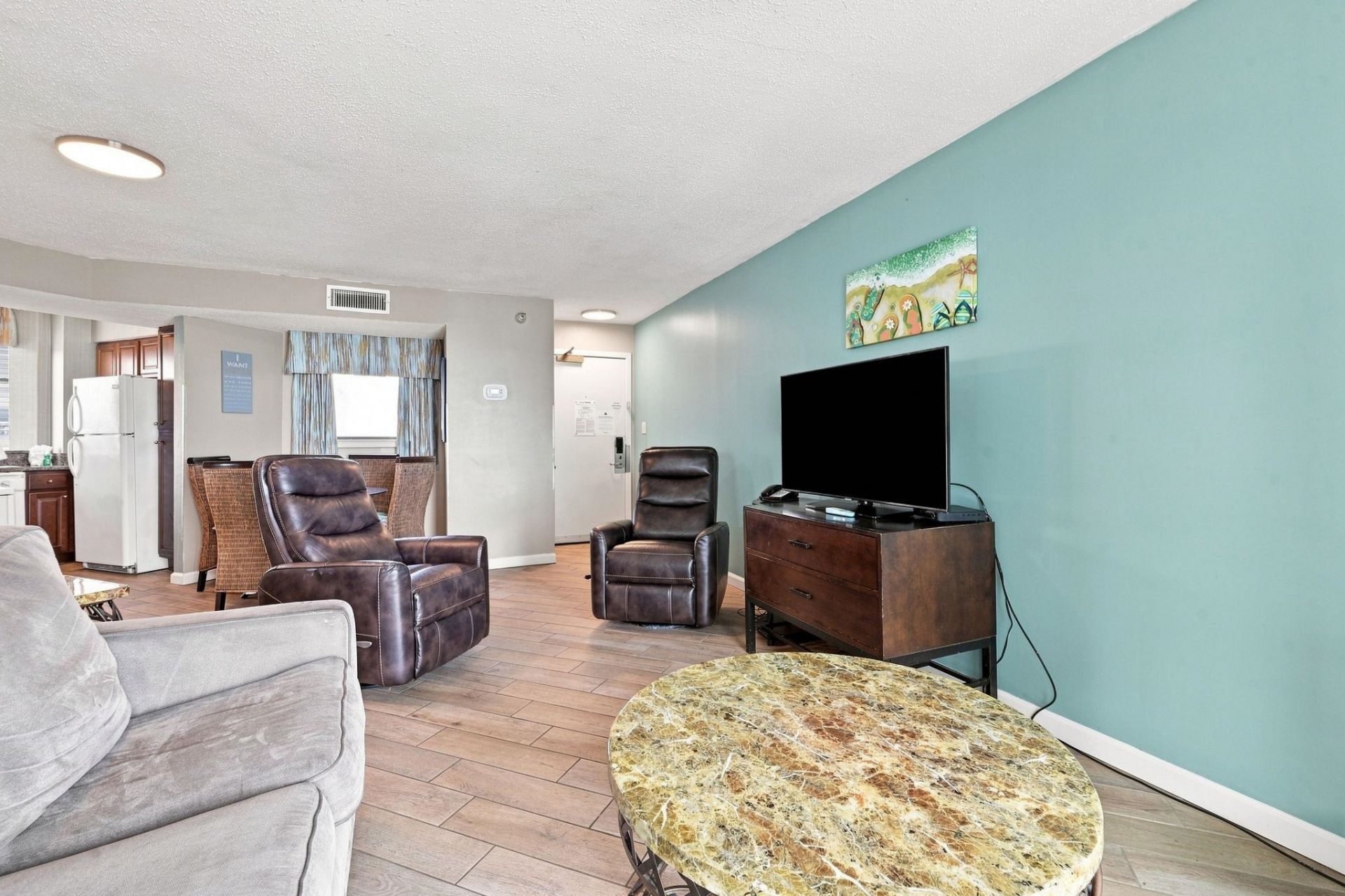 2700 N Ocean Blvd. Photo 9