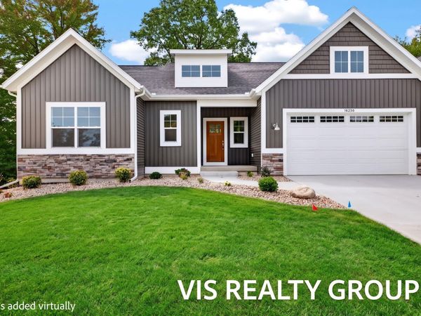 16250 Fort Myers Avenue, Spring Lake, MI 49456
