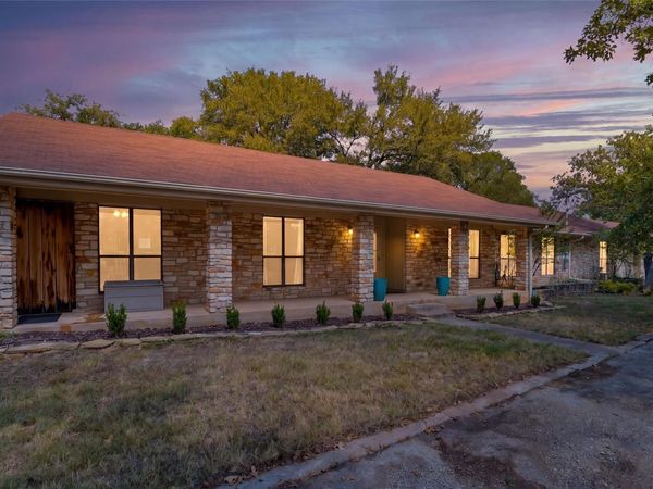 312 Southcross RD , Georgetown, TX 78628