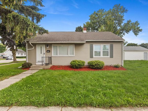 3300 6th AVENUE, Racine, WI 53402