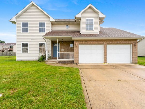 2559 Blackstone Circle , Portage, IN 46368