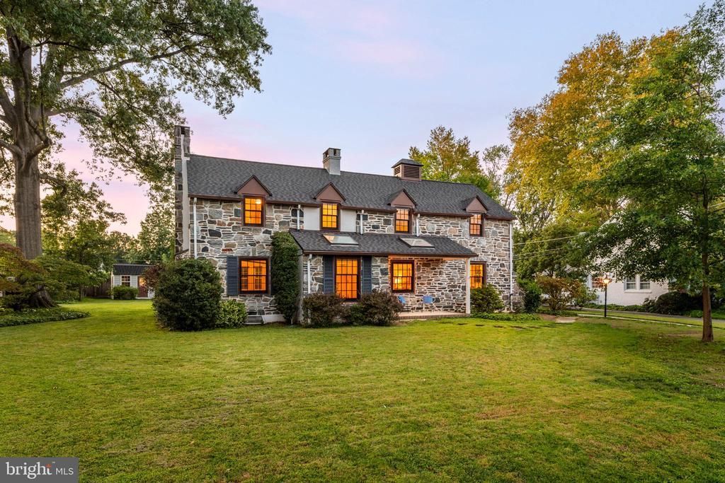 13 GREEN VALLEY ROAD , WALLINGFORD, PA 19086