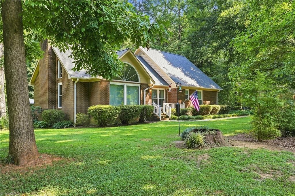 2558 Lovette Lane, Graham, NC 27253 Main Photo