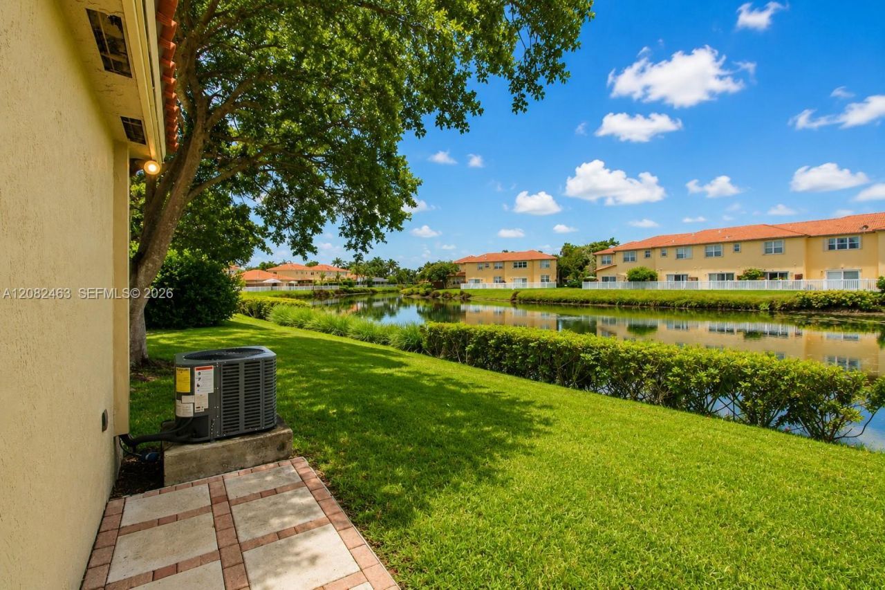 1680 NE 35th Ave, Homestead, FL 33033 Photo