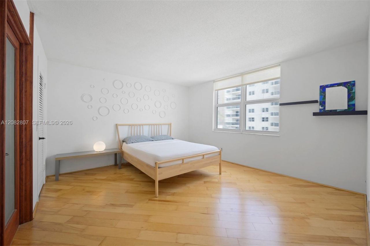 1901 S Ocean Dr, Unit 303, Hollywood, FL 33019 Photo