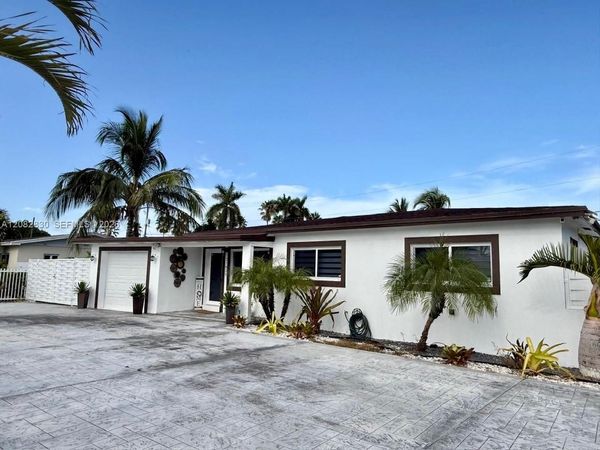 27025 SW 142nd Ct, Homestead, FL 33032