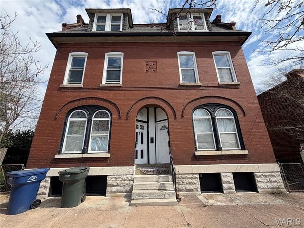 3642 Salena Street , St Louis, MO 63118