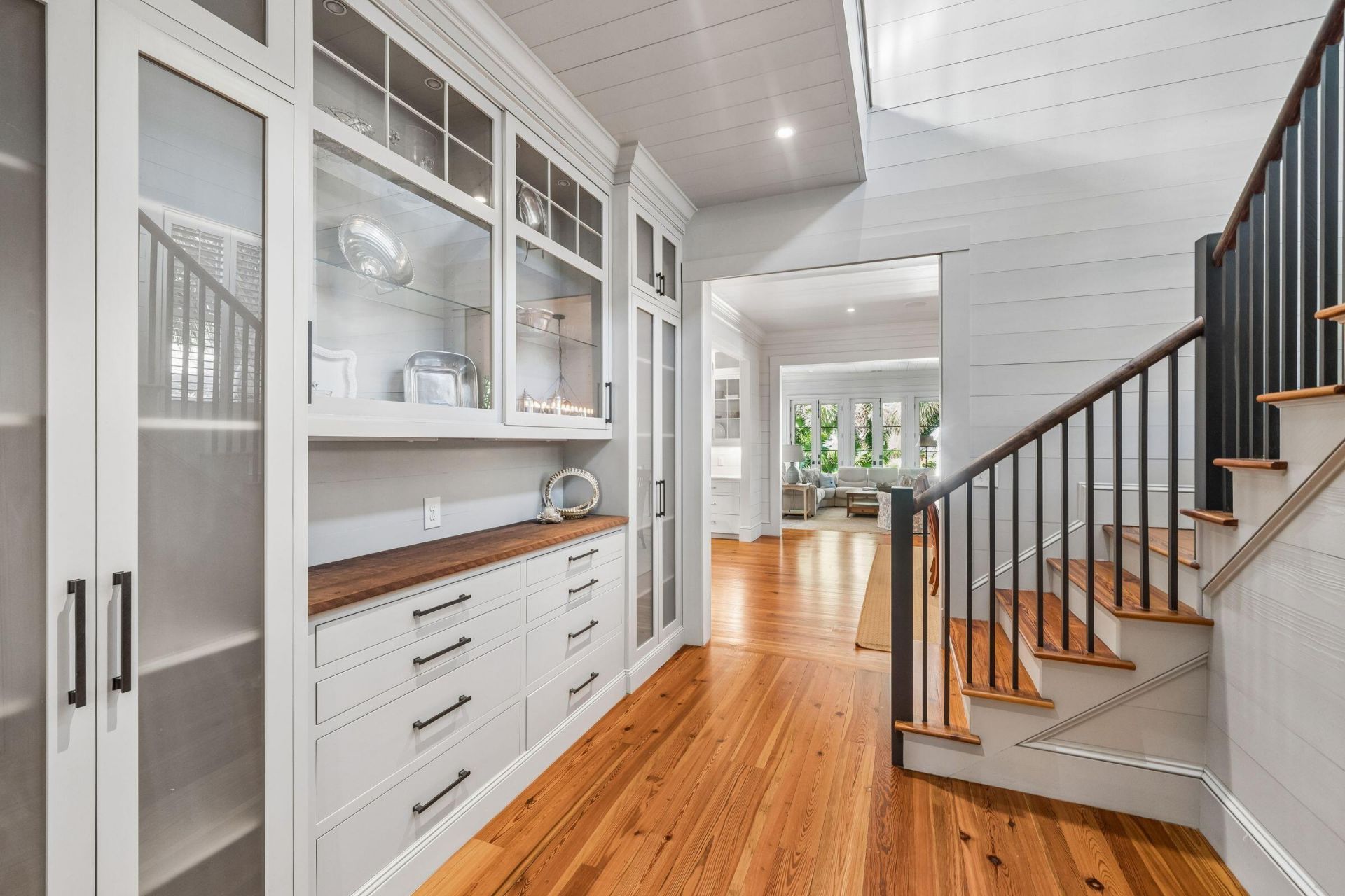 913 Pitt Street Photo 12