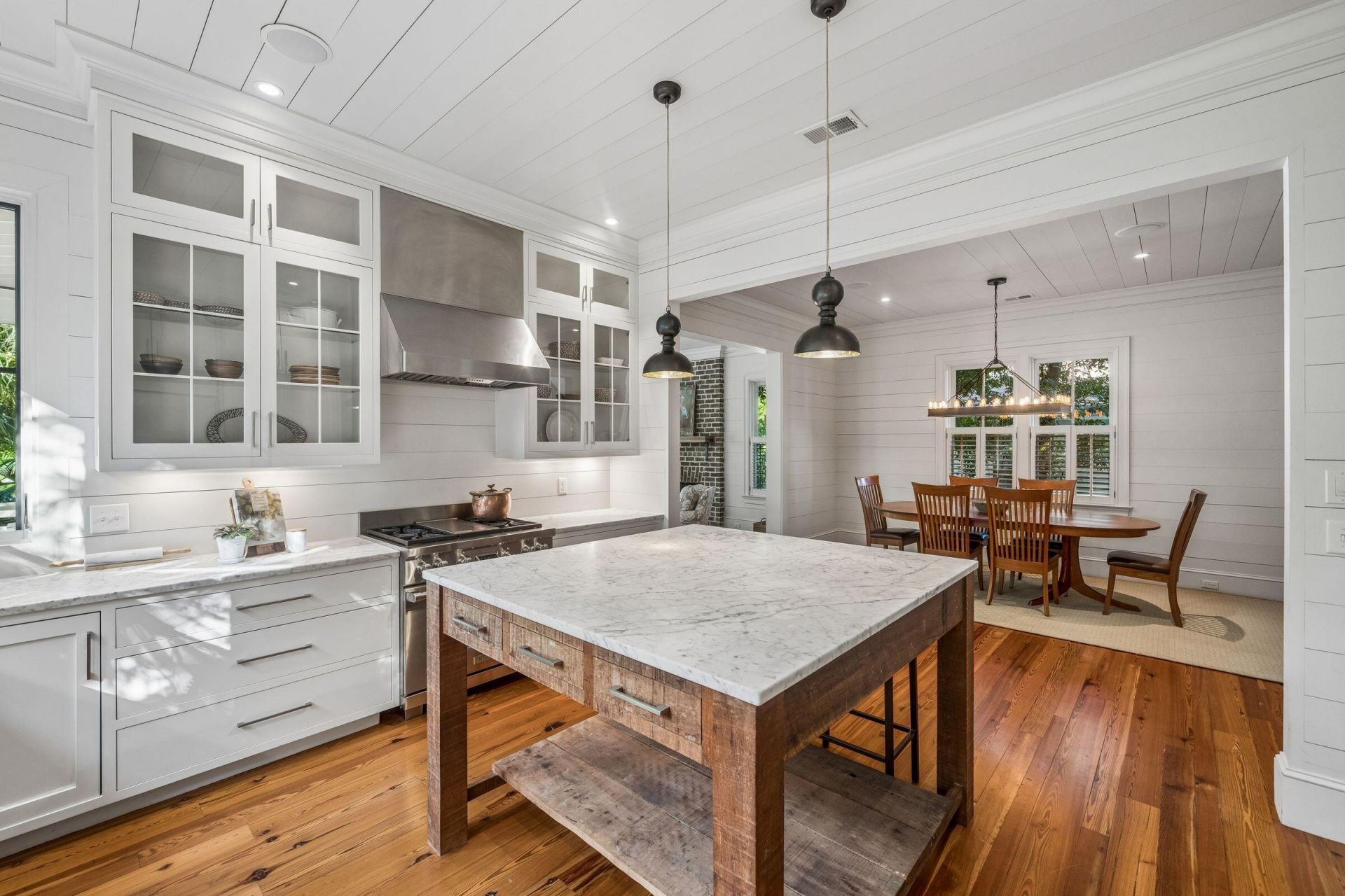 913 Pitt Street Photo 18