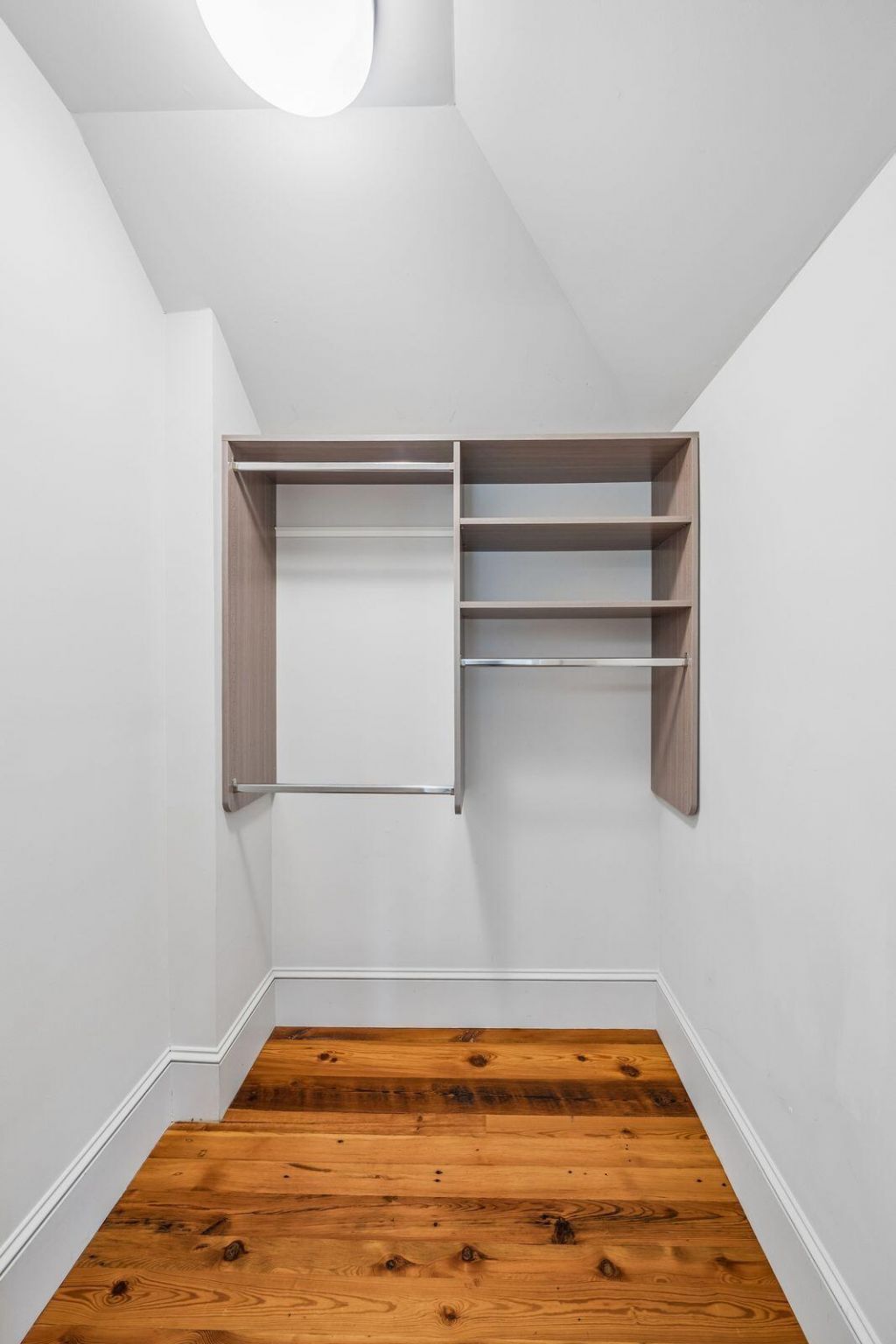 913 Pitt Street Photo 39