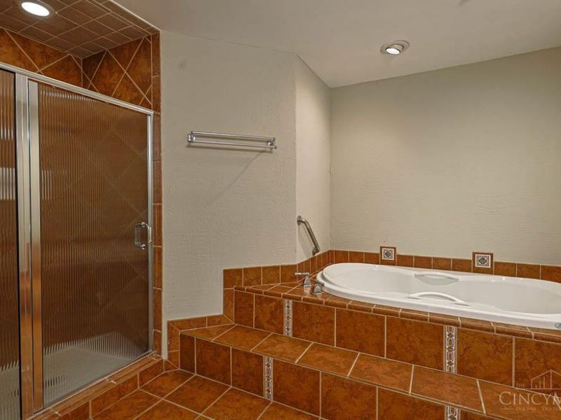 699 Totten Way, Cincinnati, OH 45226 Photo 20