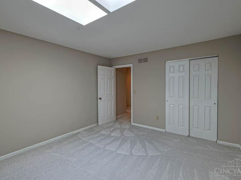 699 Totten Way, Cincinnati, OH 45226 Photo 25