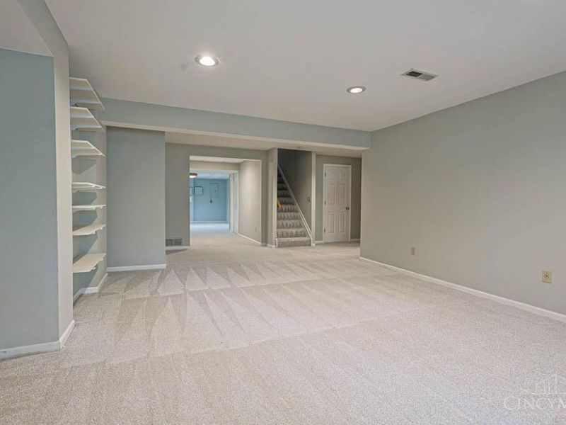 699 Totten Way, Cincinnati, OH 45226 Photo 28