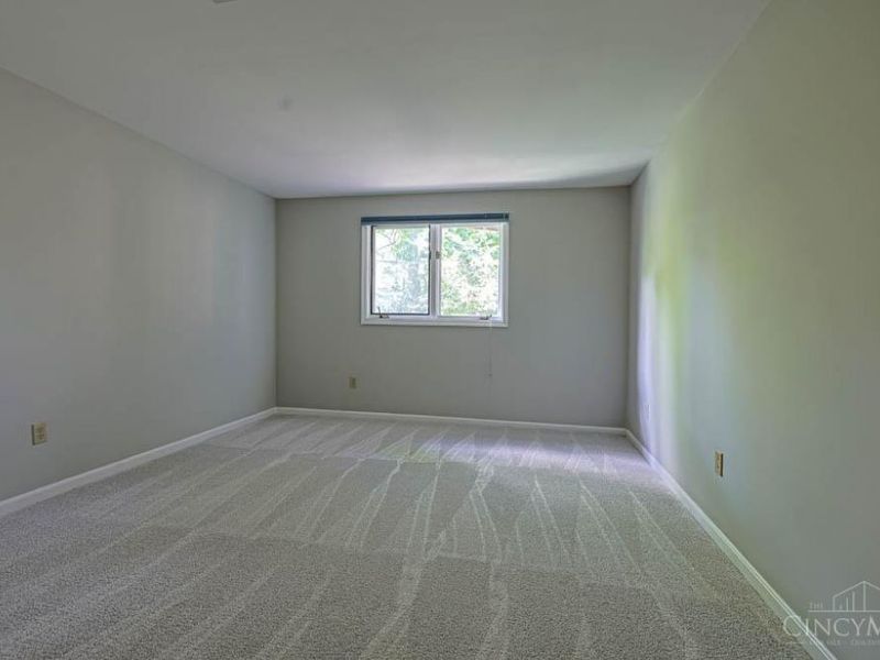 699 Totten Way, Cincinnati, OH 45226 Photo 32