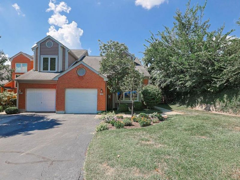 699 Totten Way, Cincinnati, OH 45226 Photo 41