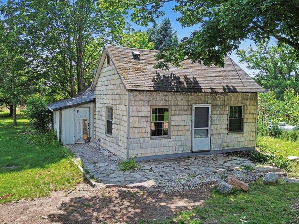 216 South Street E, Mesick, MI 49668