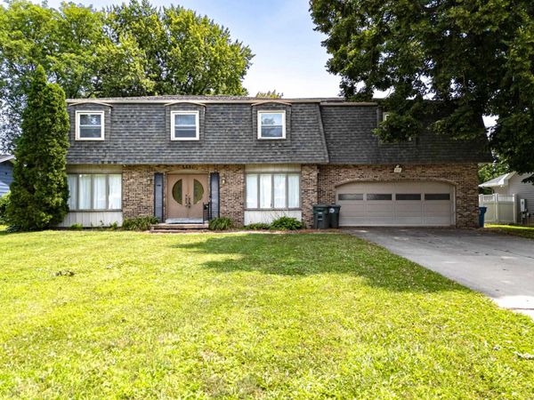 3331 Rosehill Terrace, Waterloo, IA 50701