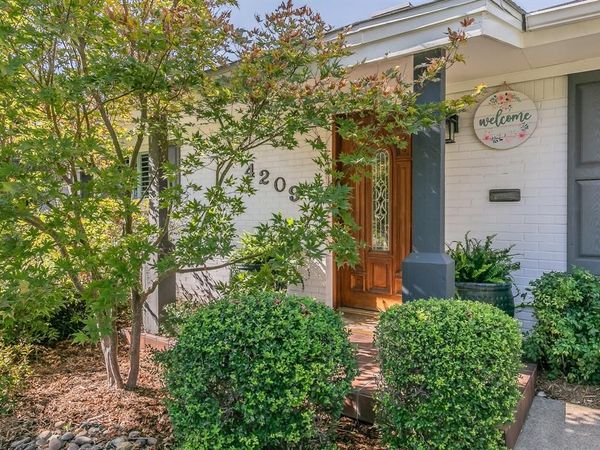4209 Bilglade Road , Fort Worth, TX 76109