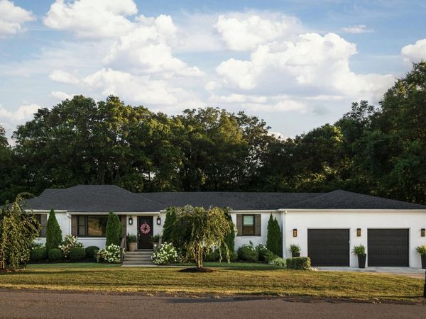 2805 Lincoya Dr, Nashville, TN 37214