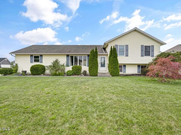 434 Nevada Lane , Findlay, OH 45840