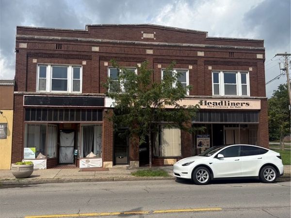 1926 Pine Avenue, Niagara Falls, NY 14301